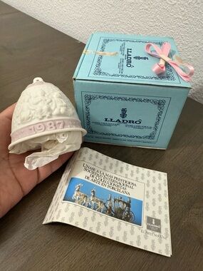 Lladró Porcelain Bell Ornament - White & Pale Pink (1987)